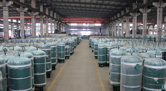 申容直供，只做性價比高儲氣罐！